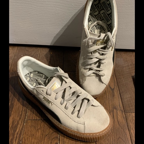 Puma Suede Gum sole Sneakers size 9 - Picture 3 of 14